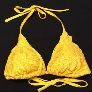 Shade & Shore Women's M 8-10 Yellow Crochet Halter Triangle Back Tie Bikini Top